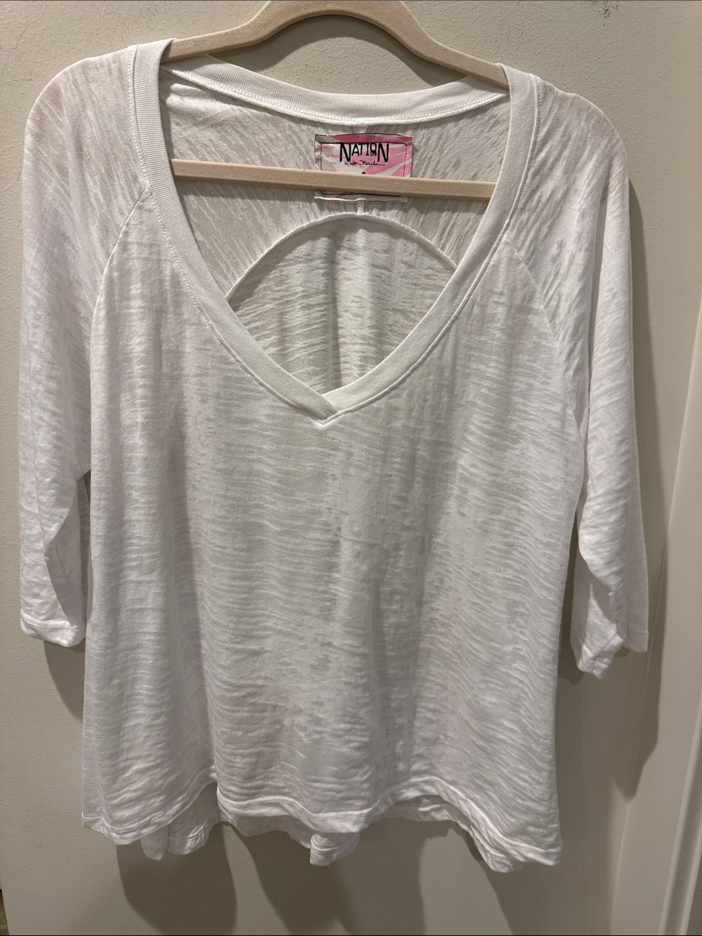 Nation LTD White Deep V-Neck Lightweight Quarter Sleeve Top A-line size Medium